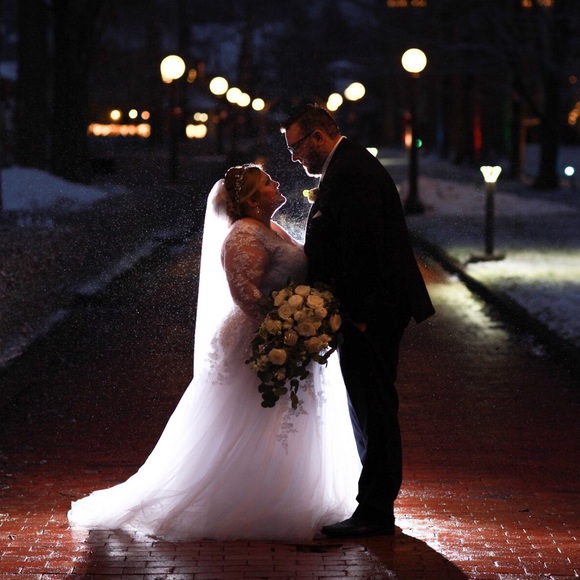 Meet Your Posher 👸🏼✌🏼️💋 - Picture 4 of 4